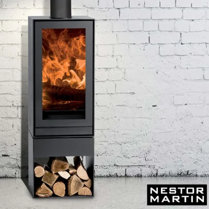 Poêle à bois Nestor Martin carré acier noir intérieur fonte – TQH 13 SOCLE BUCHES 7 kW
